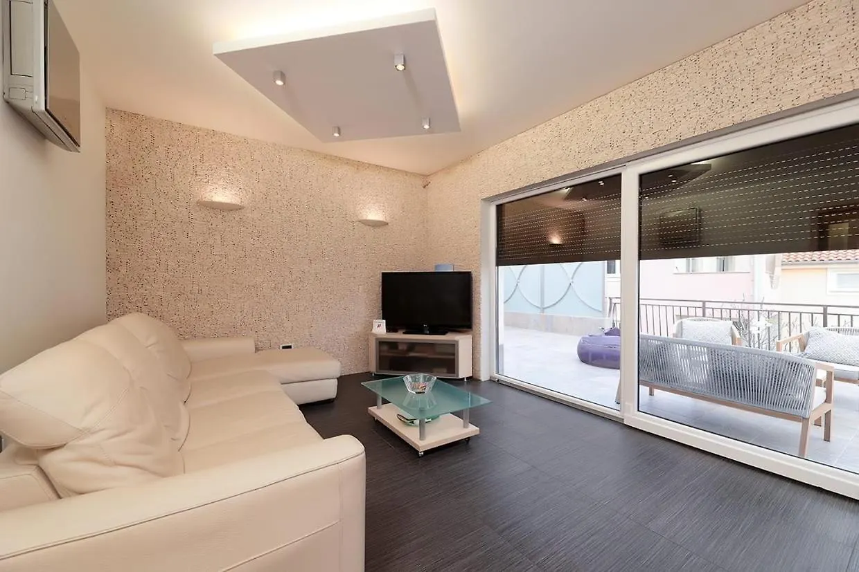 Anais Stunning Apartment Rijeka